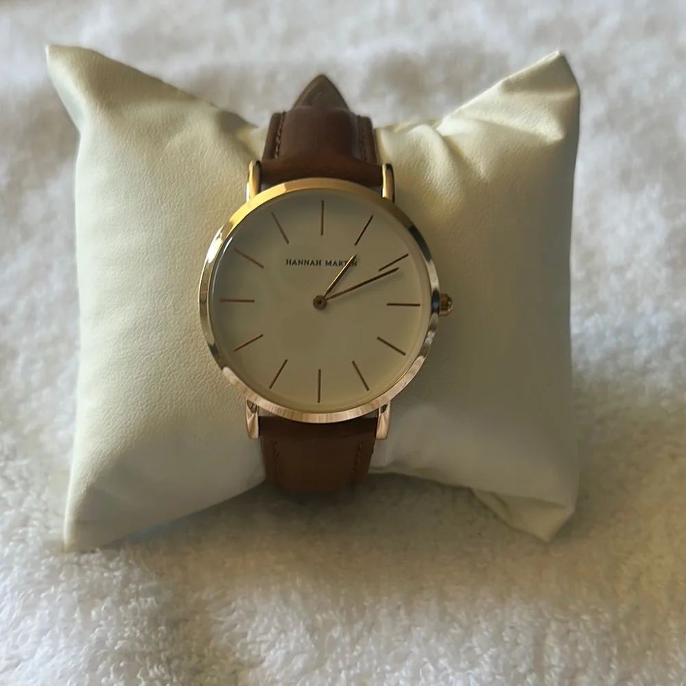 Women’s Brown Leather Watch